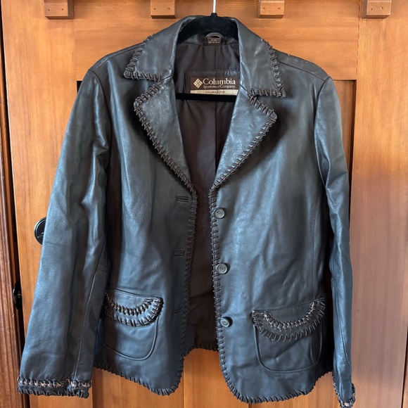 COLUMBIA BROWN EXCLUSIVE TRIM LEATHER ORIGINAL DESIGN TWO POCKETS SZ-Medium - Picture 1 of 5